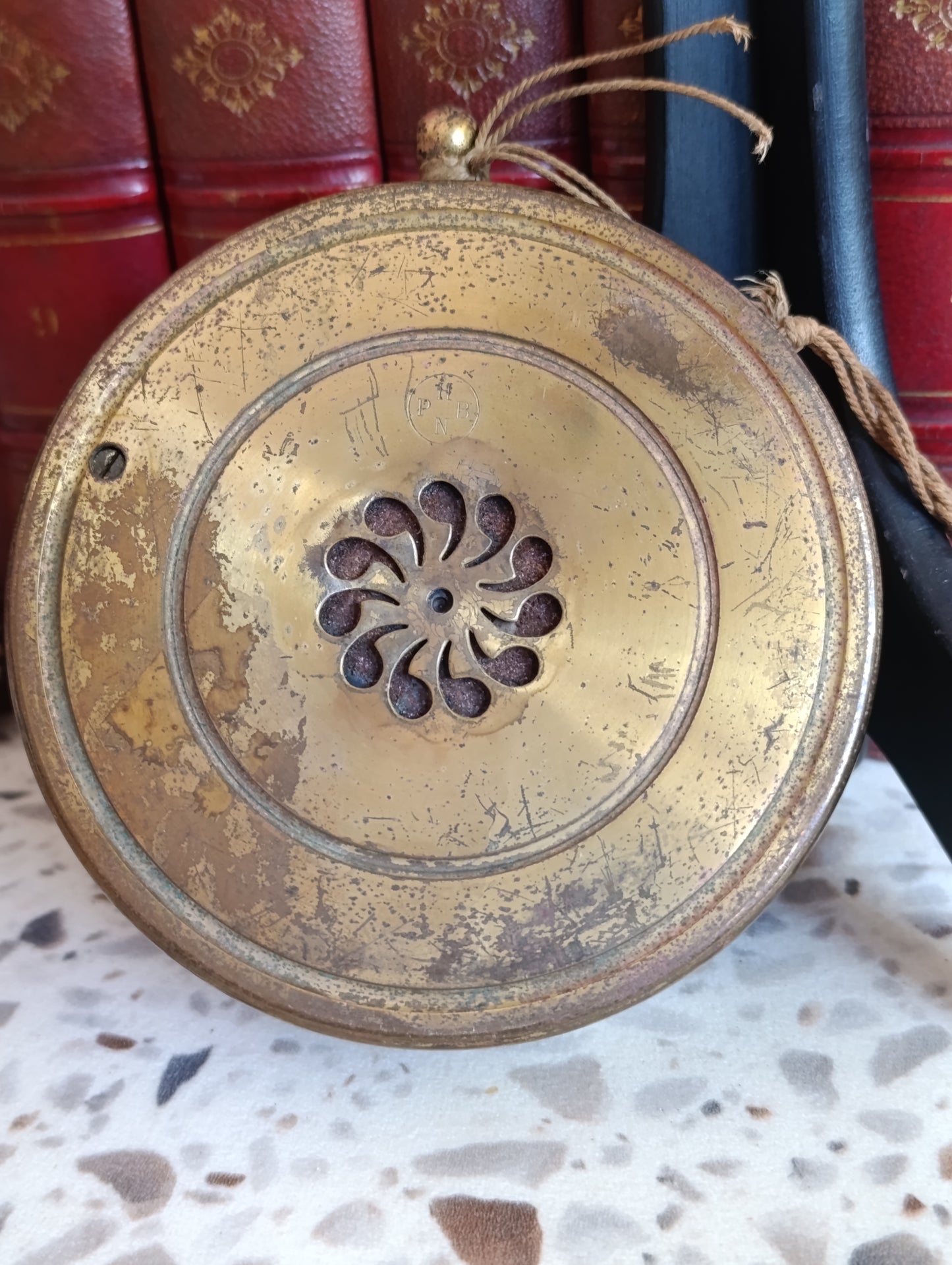 Hygromètre Thermomètre ancien de précision vintage en métal – Instrument météo de collection