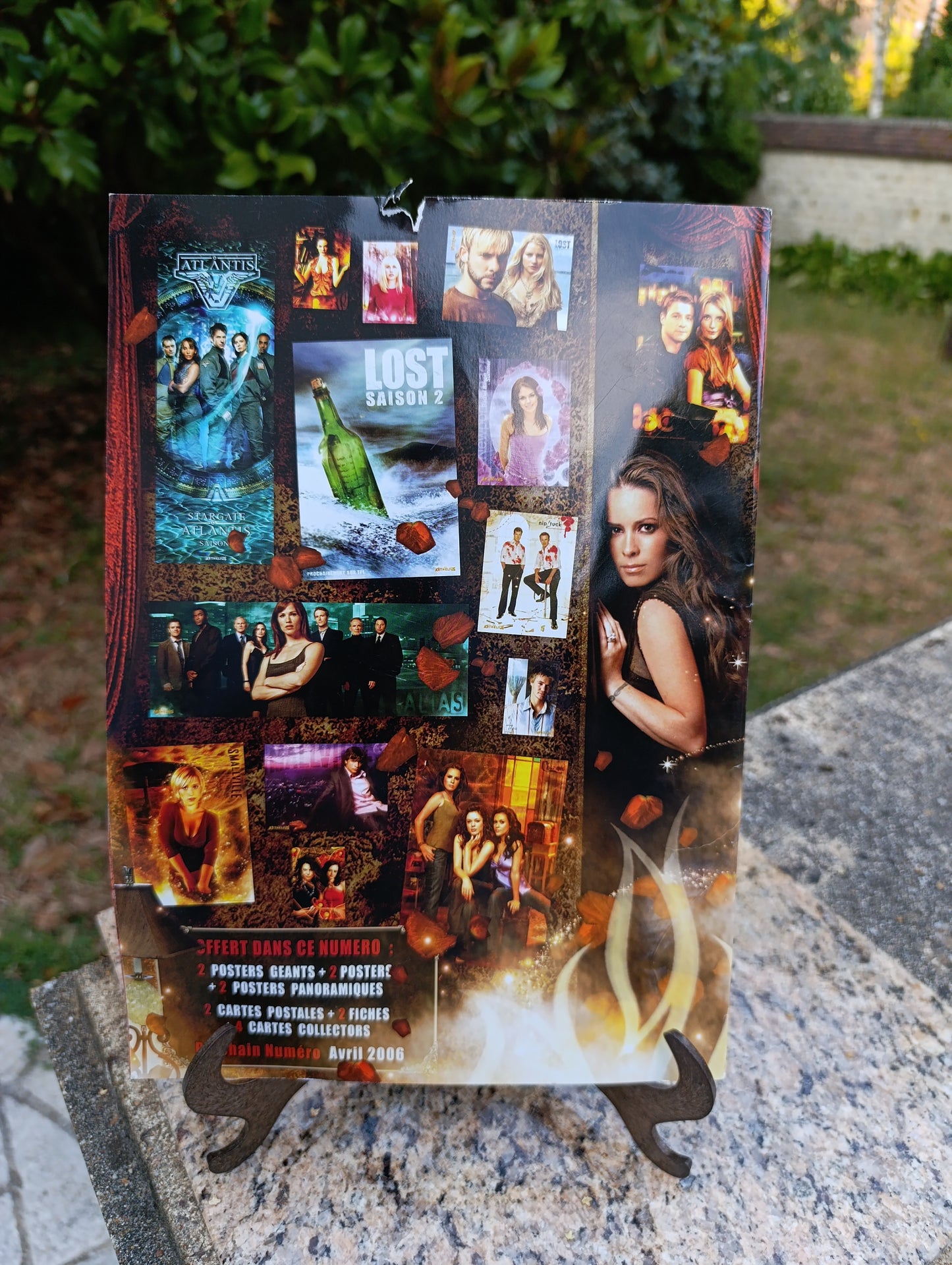 Arthelius Mag N°11 Février 2006 – Charmed, Lost, Smallville, Newport Beach – Magazine Collector