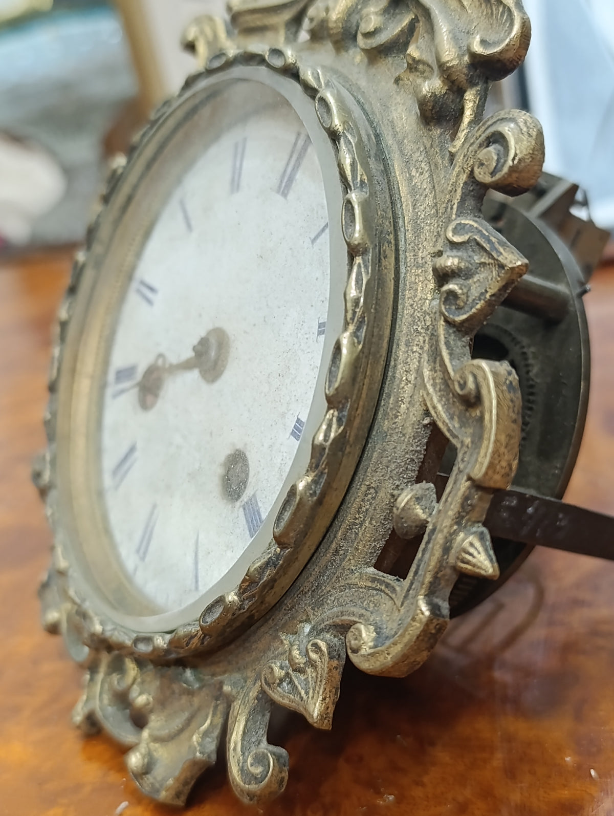 Pendule ancienne style Louis XV – Mouvement Médaille d'Or Paris 1827 à restaurer