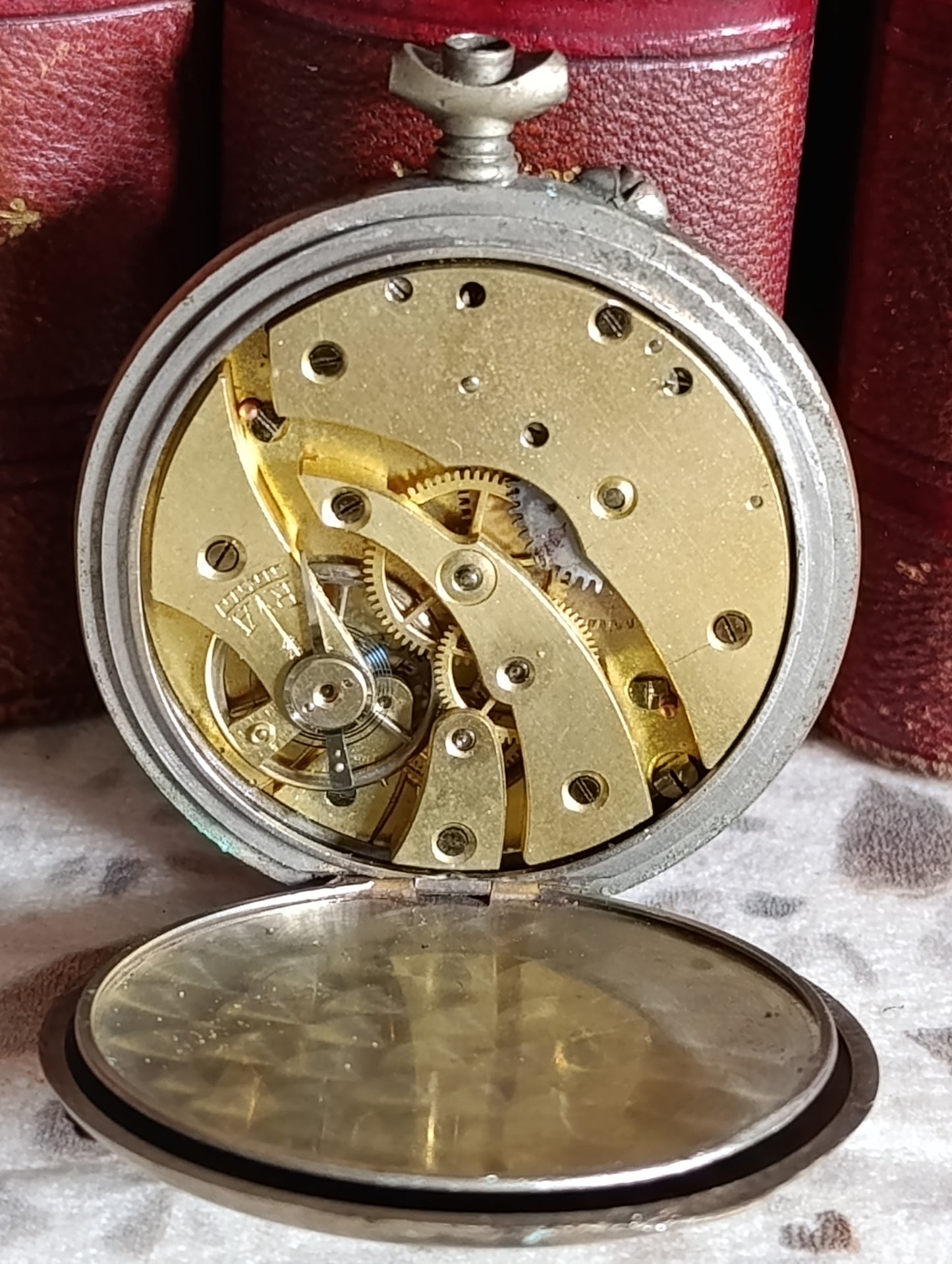 Montre à gousset ancienne mécanique cadran émaillé à restaurer