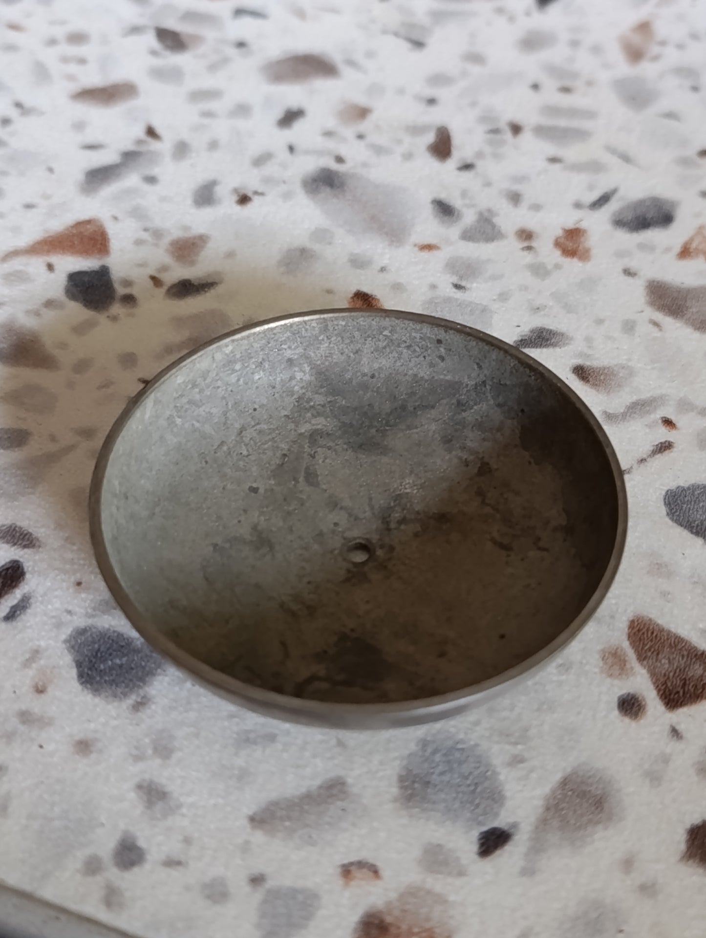 Ancienne cloche timbre de sonnerie pour pendule ou réveil – Ø 66,5 mm