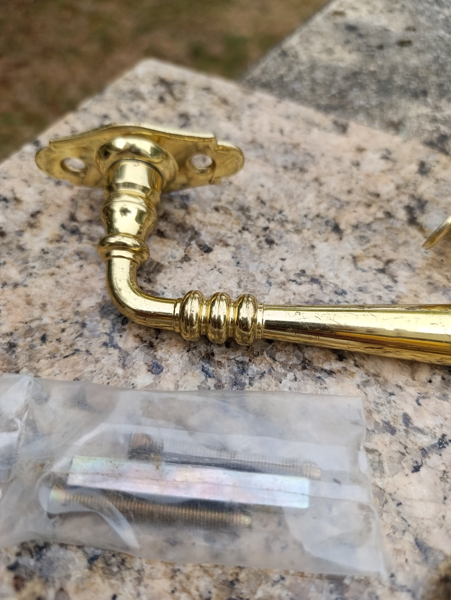 Paire de poignées de porte en laiton doré style classique – entraxe 4,2 cm