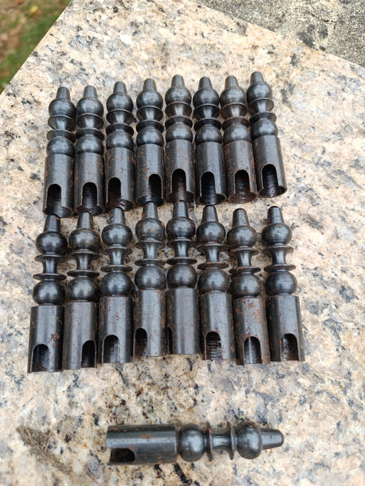 Lot de 17 cache-paumelles anciens décoratifs style Louis XV – quincaillerie de porte
