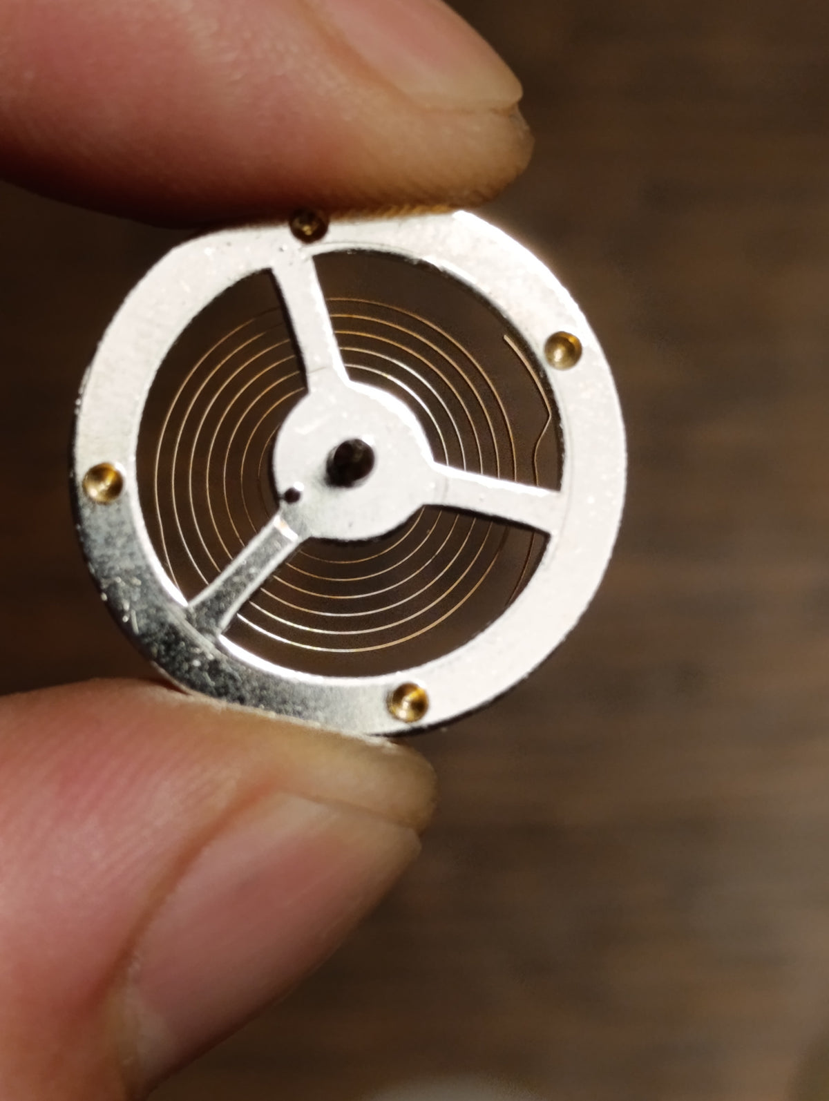 Balancier avec spiral et axe pour réveil – boîte marquée Jaz PA 072 Crescendo – vue 8