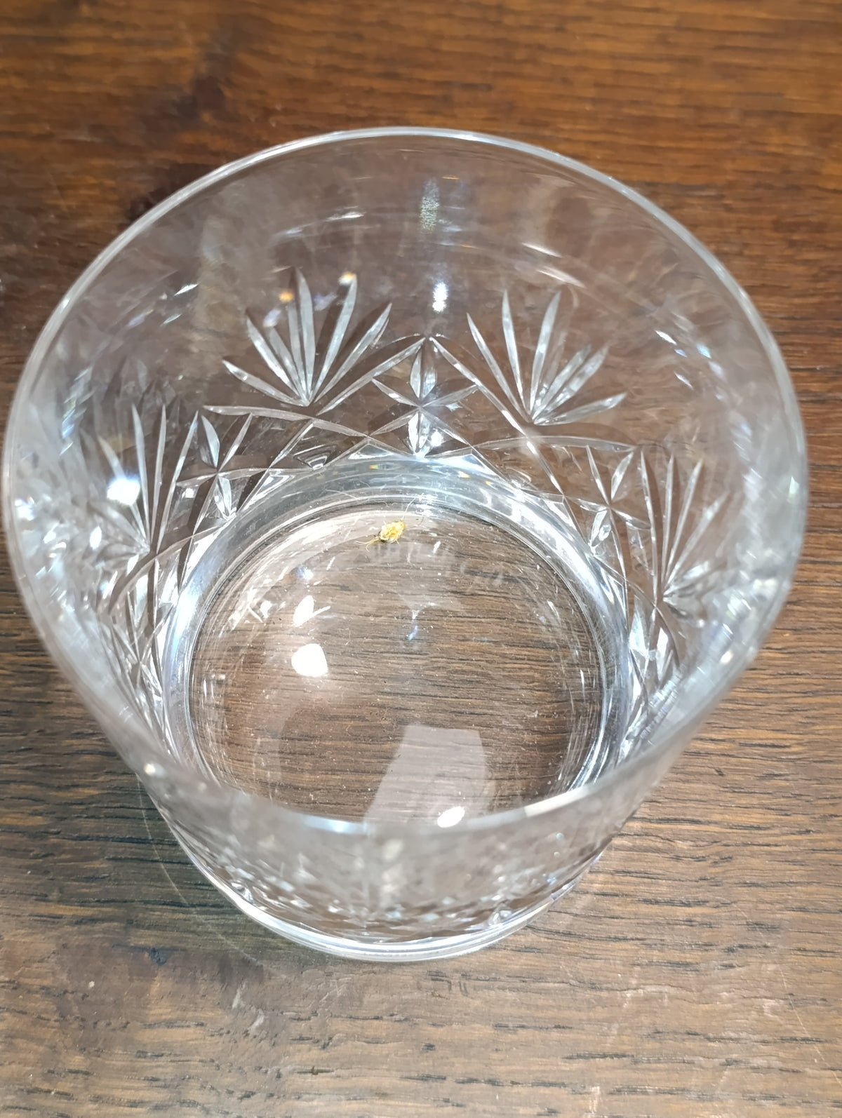 Lot de 2 verres à whisky en cristal signés