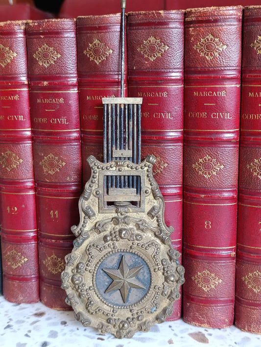 Balancier Lyre Ancien de Pendule à Décor Étoile en Laiton