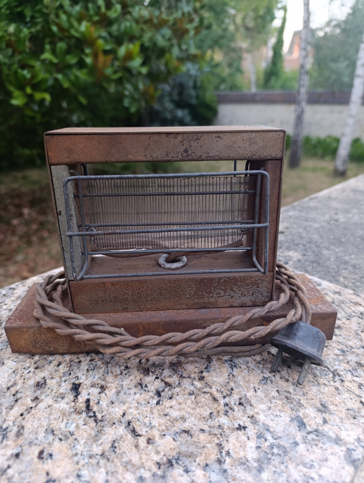 Ancien grille-pain électrique vintage en métal – Années 1940-1960
