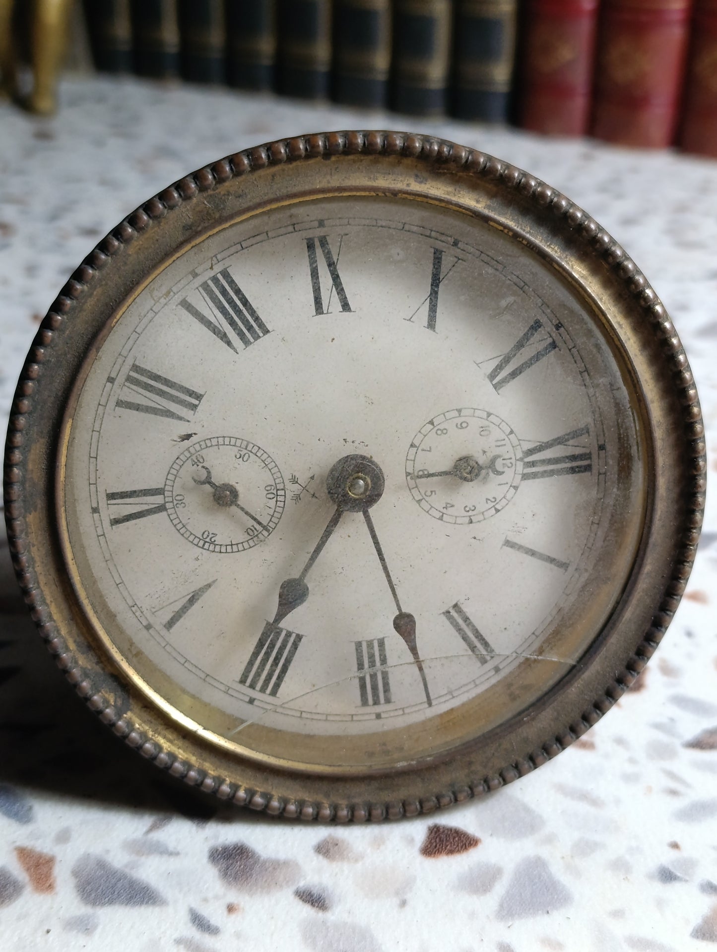 Mécanisme d'horloge de table ancien avec cadran – À restaurer – Pour pièces ou remise en état