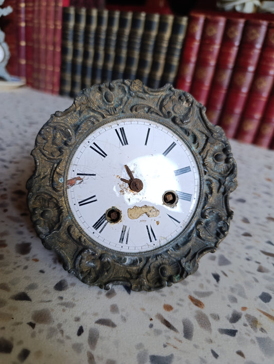 Mouvement d'horloge ancien avec cadran émaillé et entourage en bronze – Pour pièces ou restauration