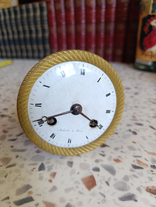 Mouvement d’Horloge Ancien Aubert à Paris avec Cadran Émaillé
