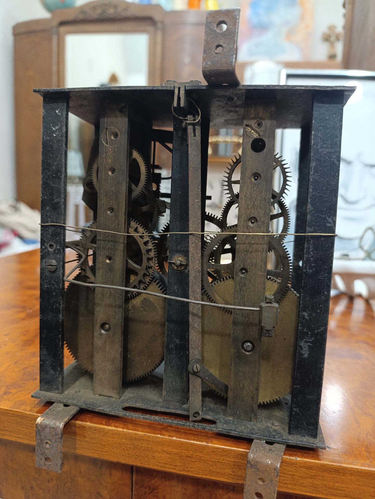 Mouvement ancien de pendule comtoise 2 trains avec cloche
