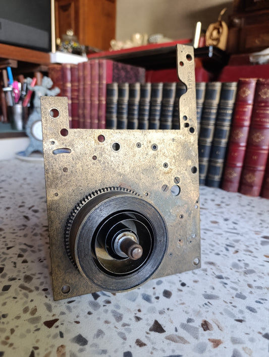 Mécanisme ancien d’horloge à platine pour restauration ou récupération de pièces – 15,9 cm