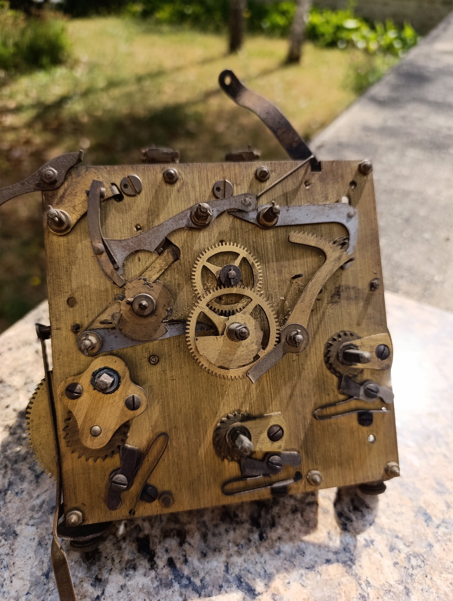 Mouvement ancien de pendule carillon OMITE Westminster 8 tiges 8 marteaux