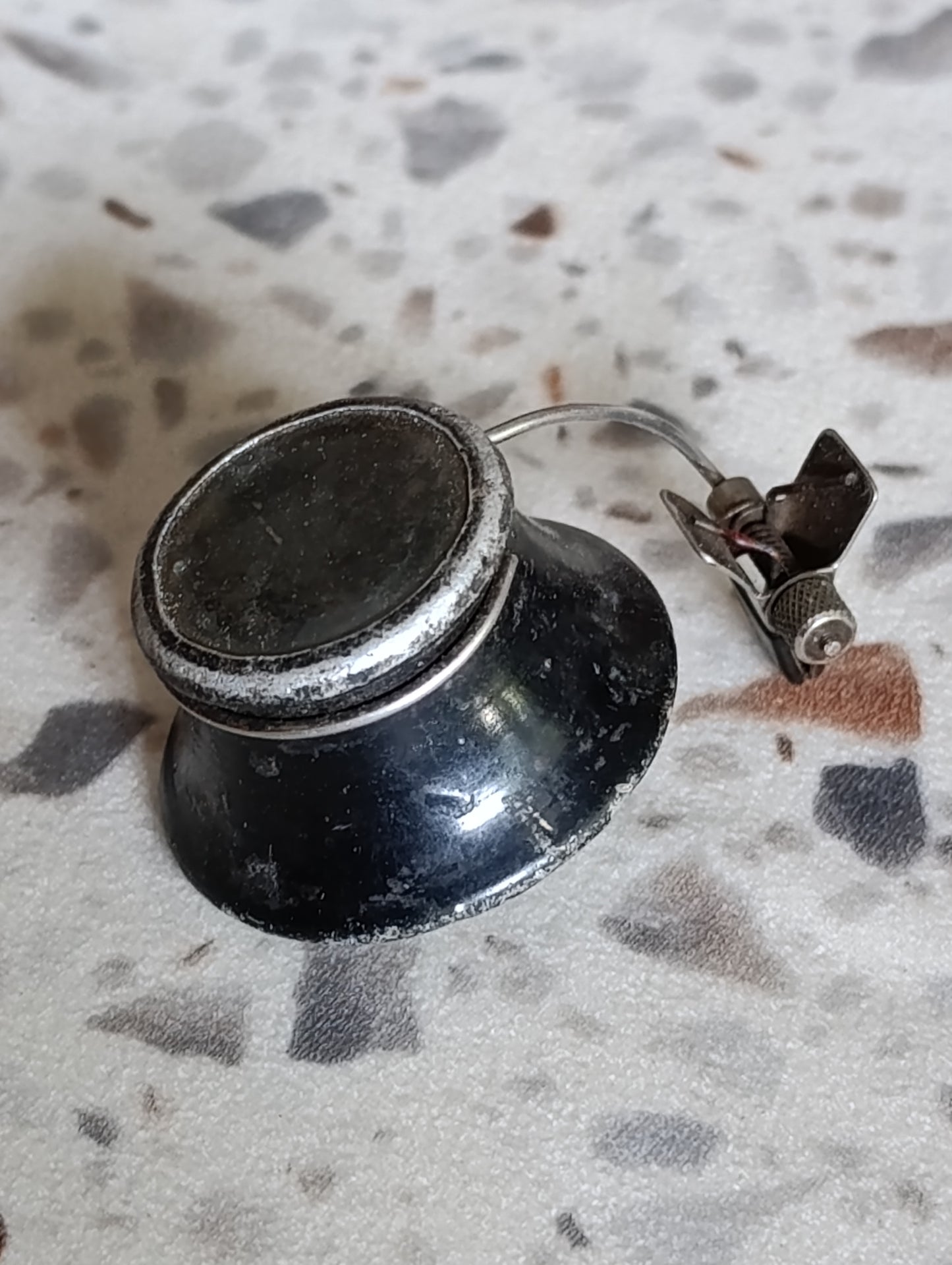 Ancienne loupe d’horloger monoculaire avec support de maintien – outil horlogerie