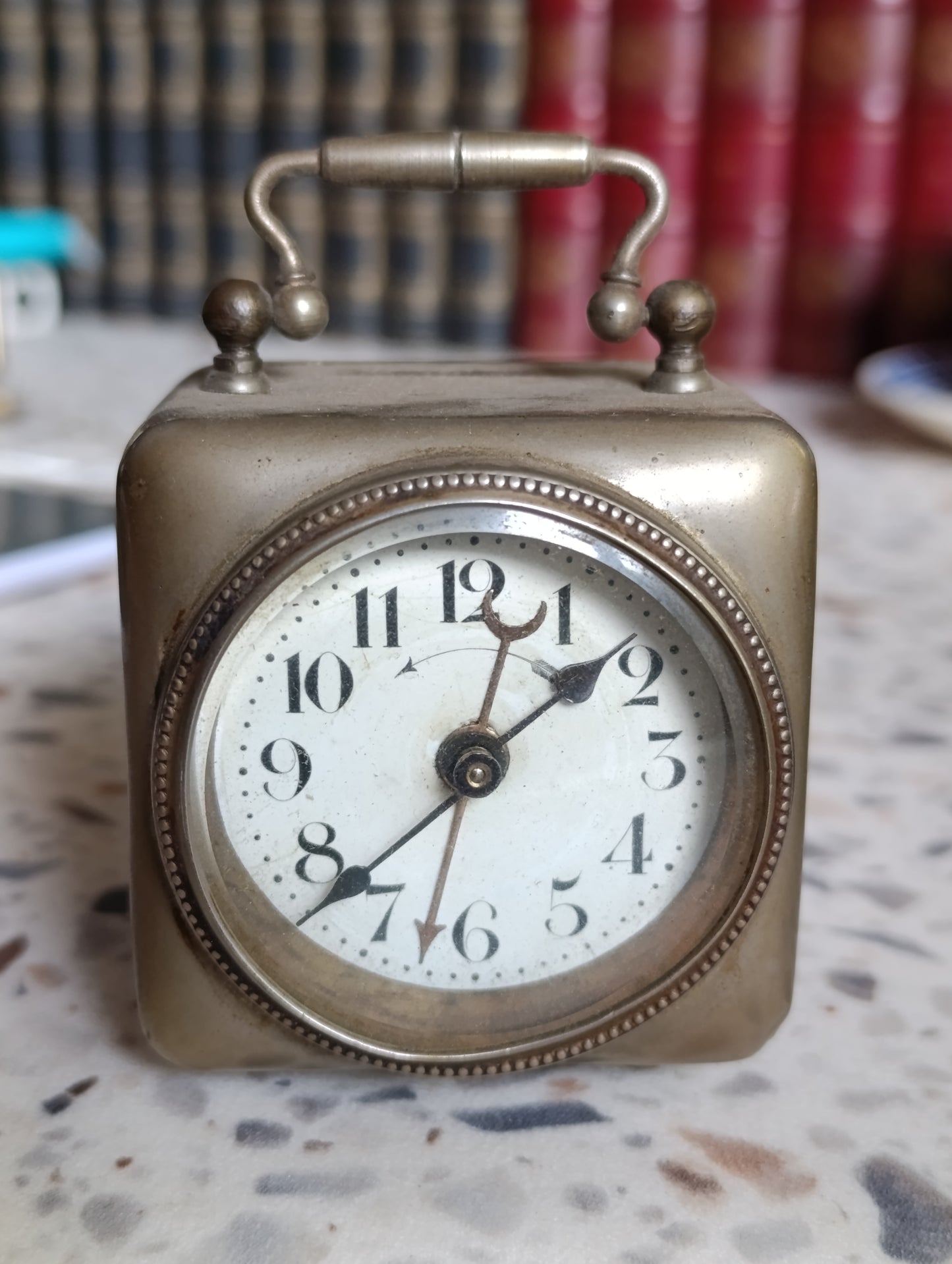 Réveil ancien de voyage Ancre Système Roskopf pour pièces horlogerie