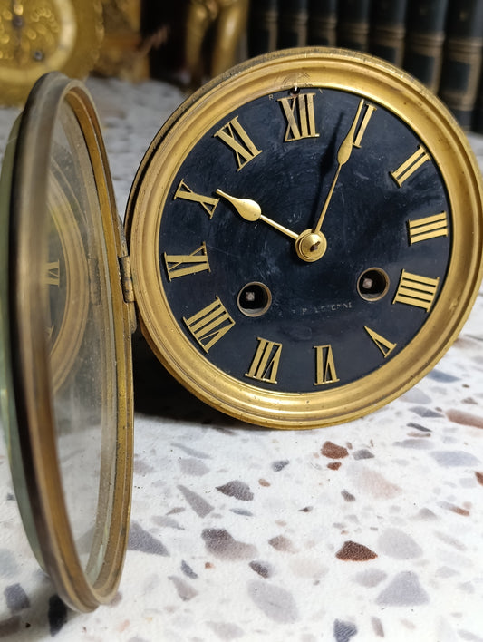 Réveil ancien mécanique Japy Frères – Cadran noir – Laiton – Fonctionnel à restaurer