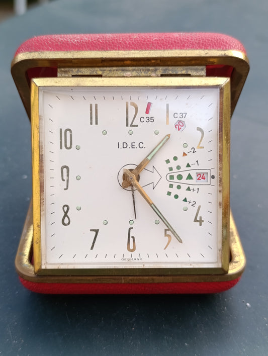 Réveil de voyage I.D.E.C. pliant vintage – West Germany – Fonctionnel